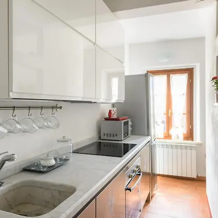 Apartament Guesthost - Bea Boutique House Siena